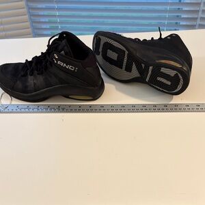AND1 Men's Black High-Top Athletic Shoes